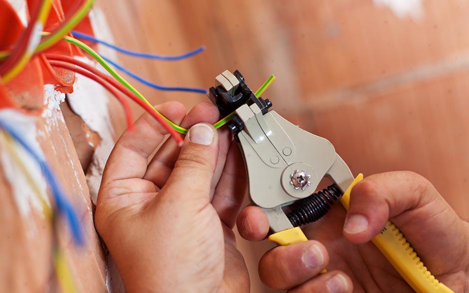 recherche électricien bâtiment Saint-Ouen-l'Aumône