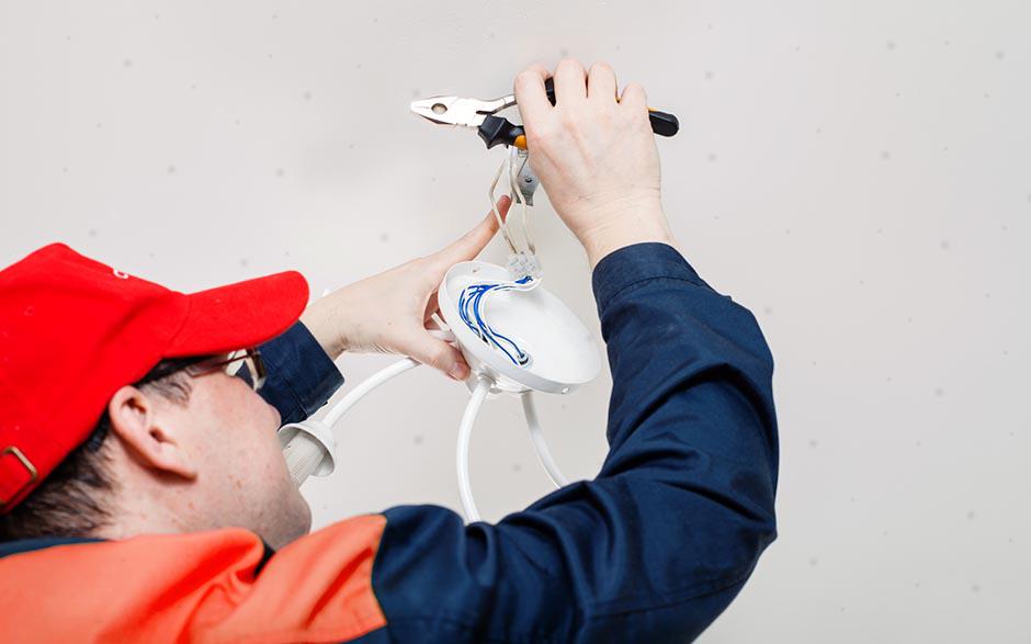 recherche électricien bâtiment Saint-Ouen-l'Aumône