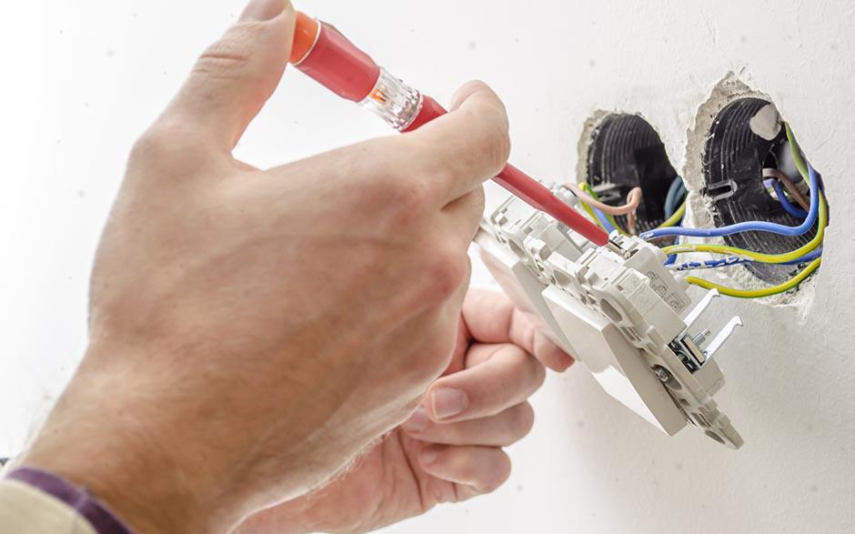 recherche électricien bâtiment Saint-Ouen-l'Aumône